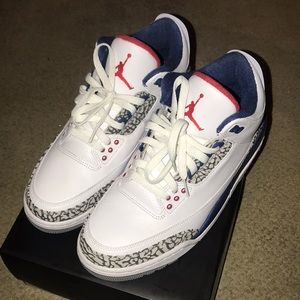Air Jordan True blue 3s